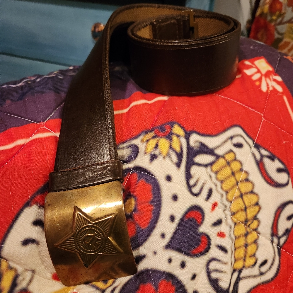 Amazing authentic vintage USSR Submariner's leather belt. Size M-L.